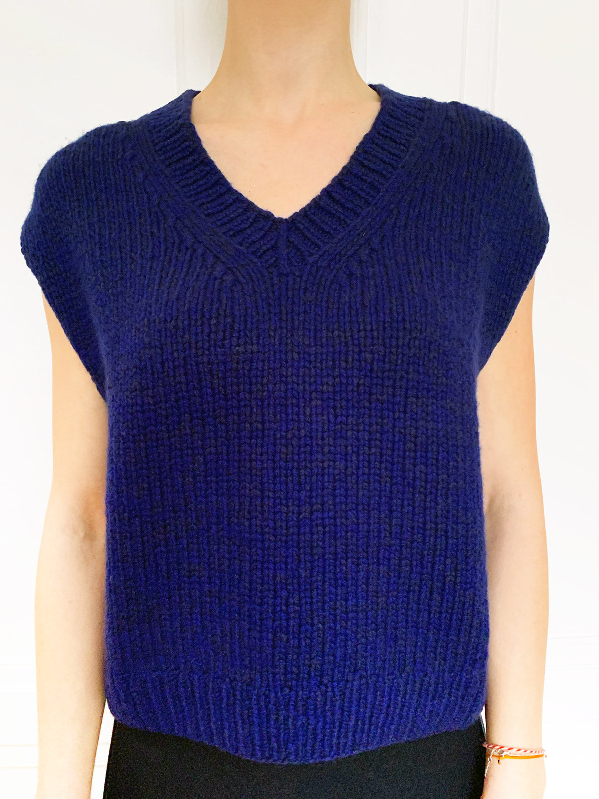 Wommelsdorff Mio Cashmere Slip Over Vest