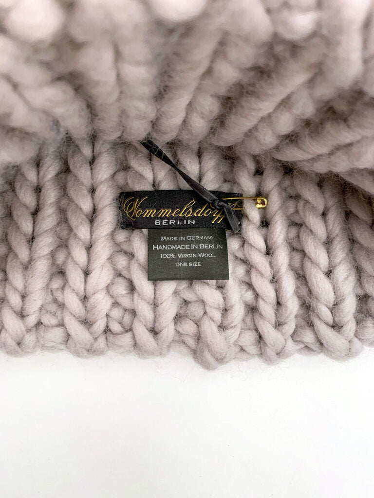 Wommelsdorff Ruby Knitted Wool Hat