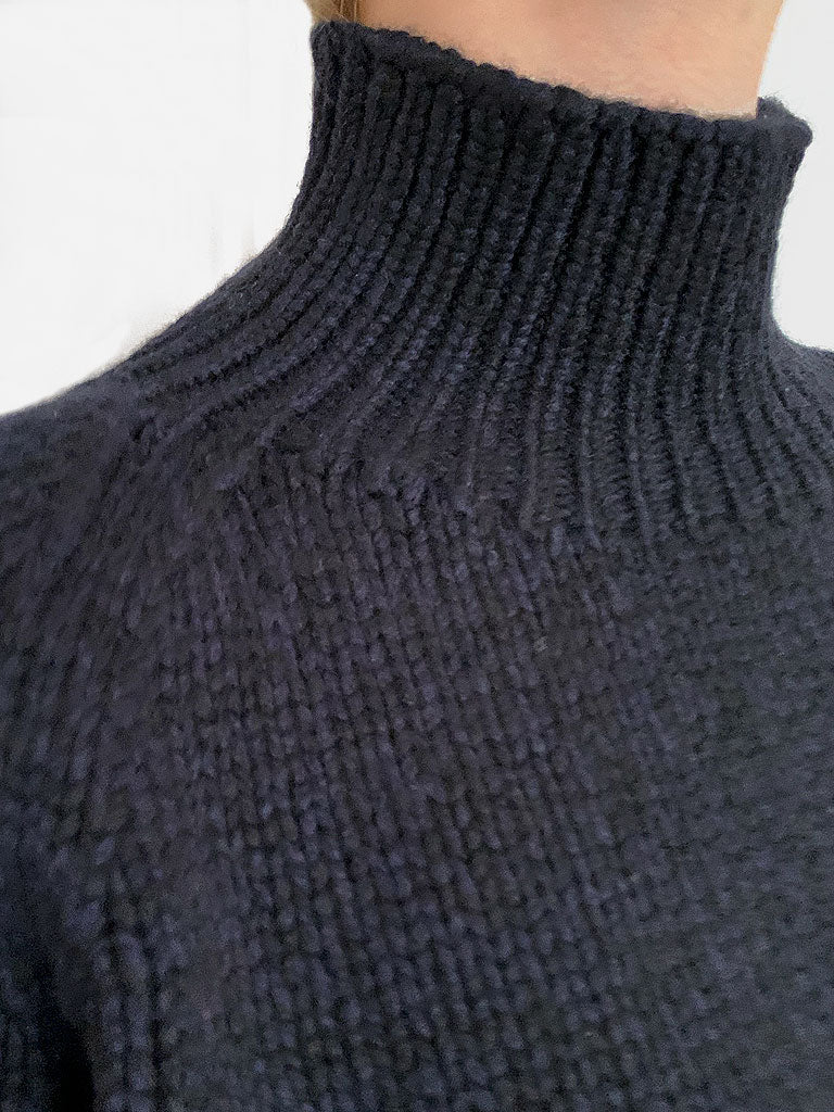 Wommelsdorff Gini Cashmere Turtleneck Sweater