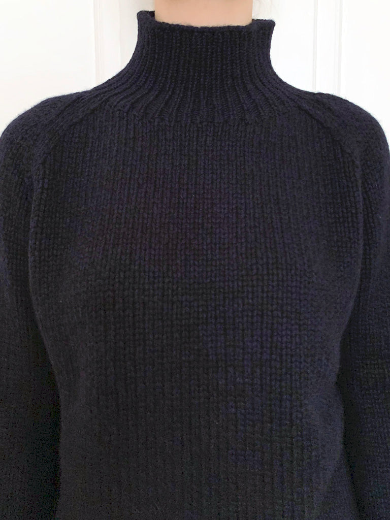 Wommelsdorff Gini Cashmere Turtleneck Sweater – LIL*SHOP